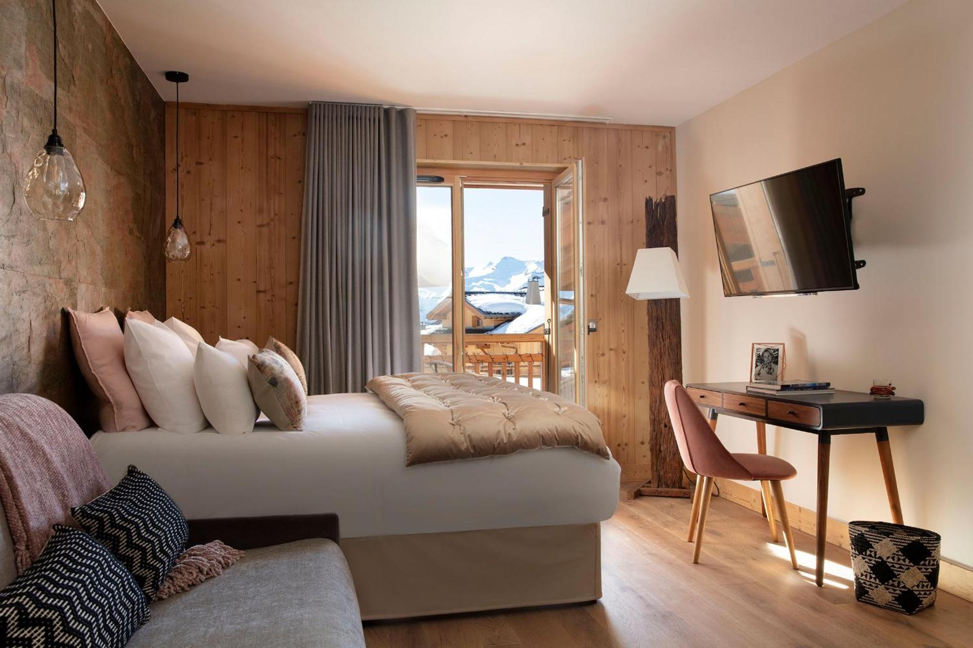 Grandes Rousses Hotel & Spa ラルプ・デュエ エクステリア 写真 A room at the hotel