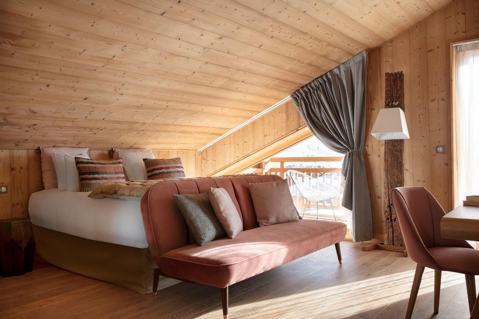 Grandes Rousses Hotel & Spa ラルプ・デュエ エクステリア 写真 A room at the hotel